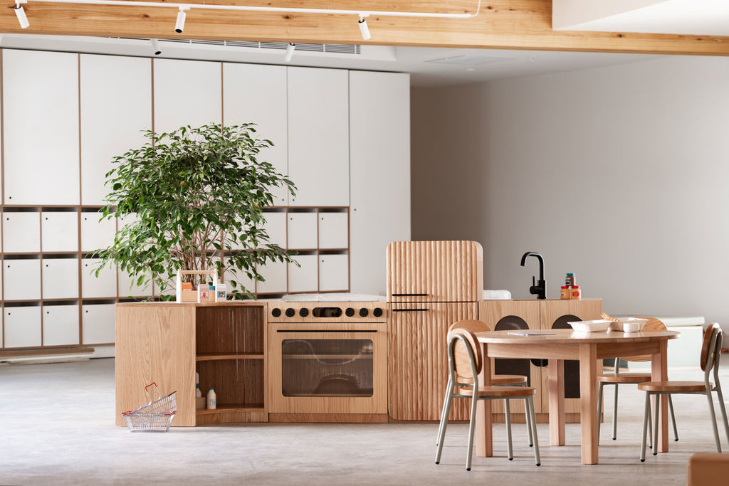 Oak Fluted Home Corner Set