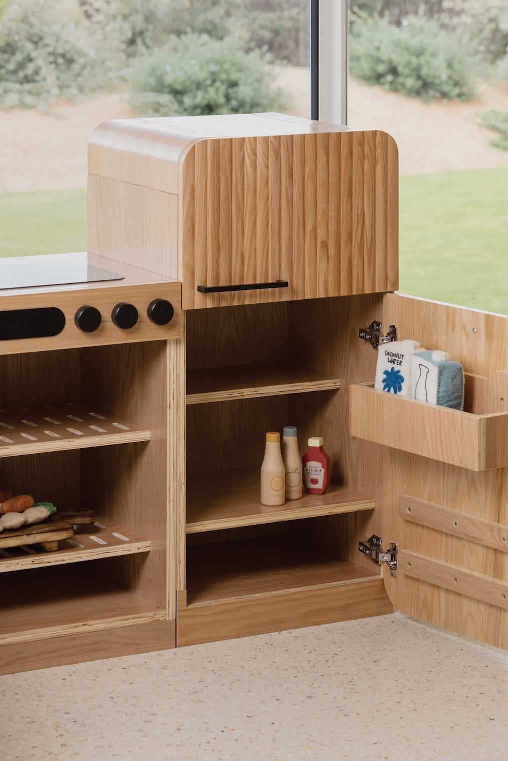 Oak Fluted Home Corner Set