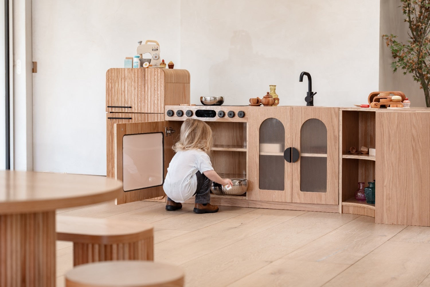 Oak Fluted Home Corner & Storage