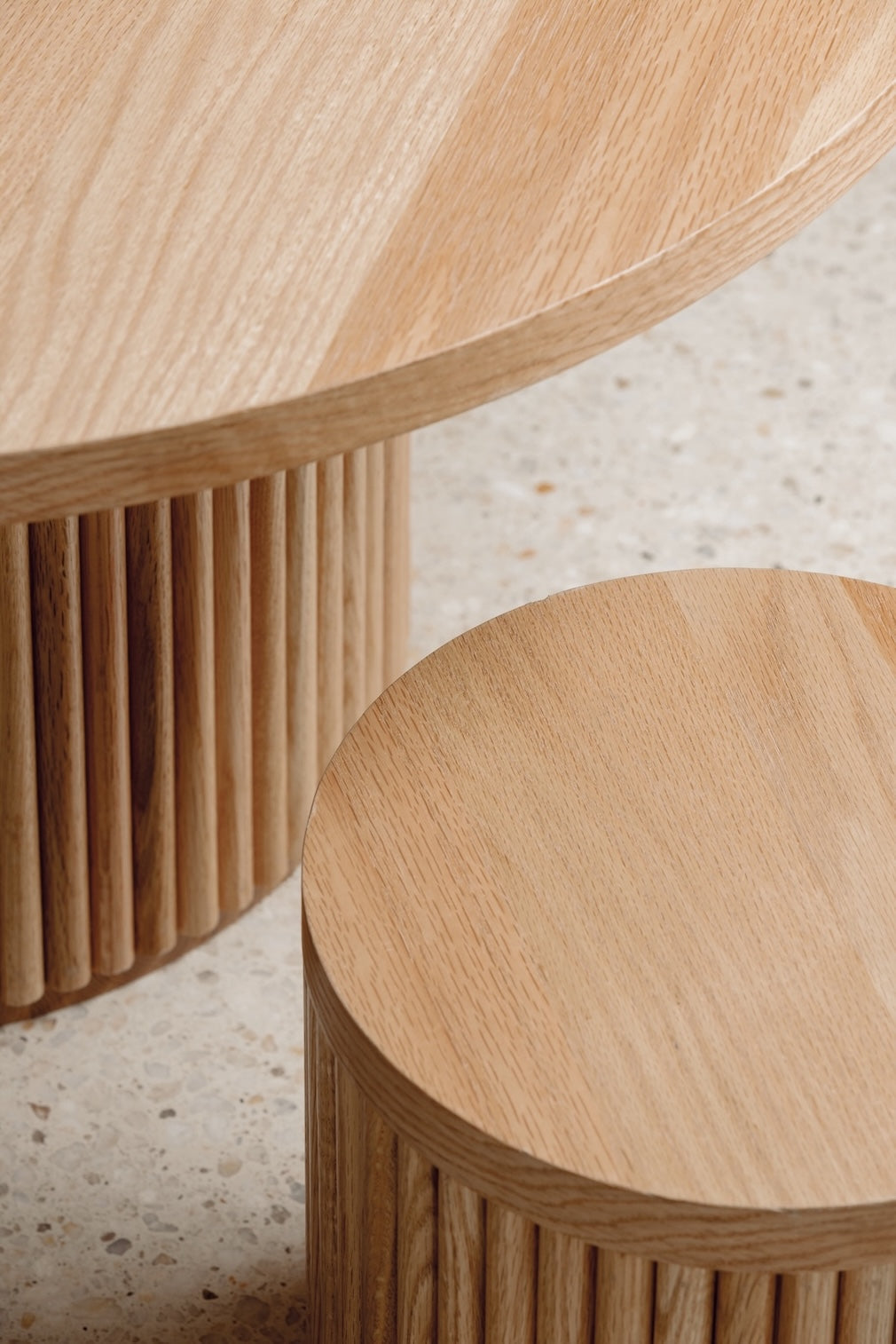 Oak Fluted Round Table & Stool Set