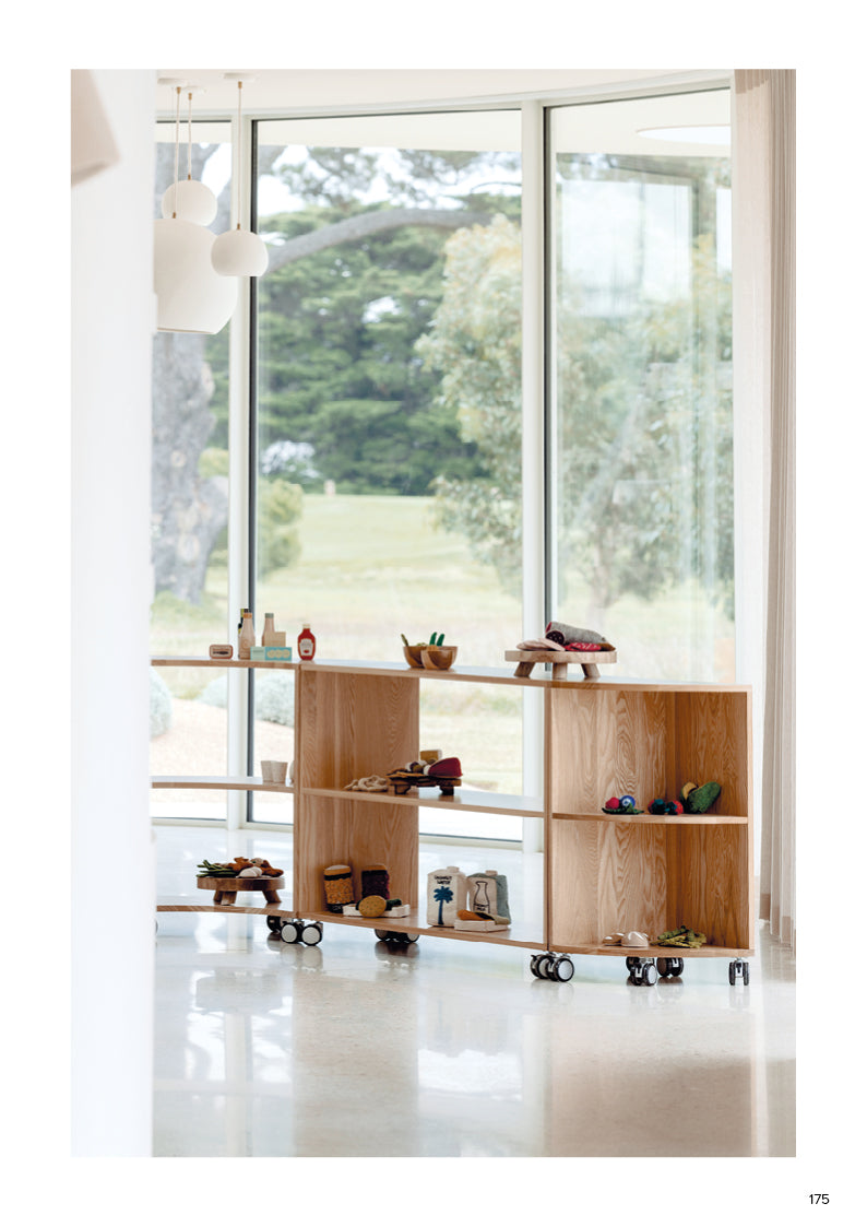 Tas Oak Flexispace Quarter Circle