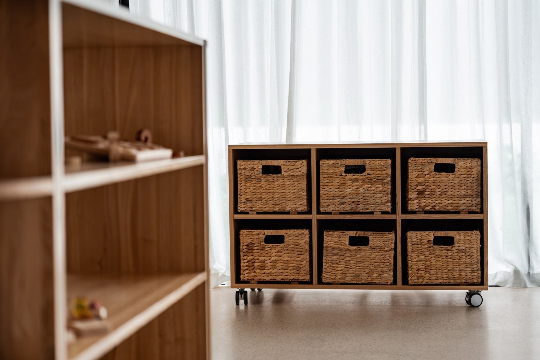 Tas Oak 6 Basket Storage Unit