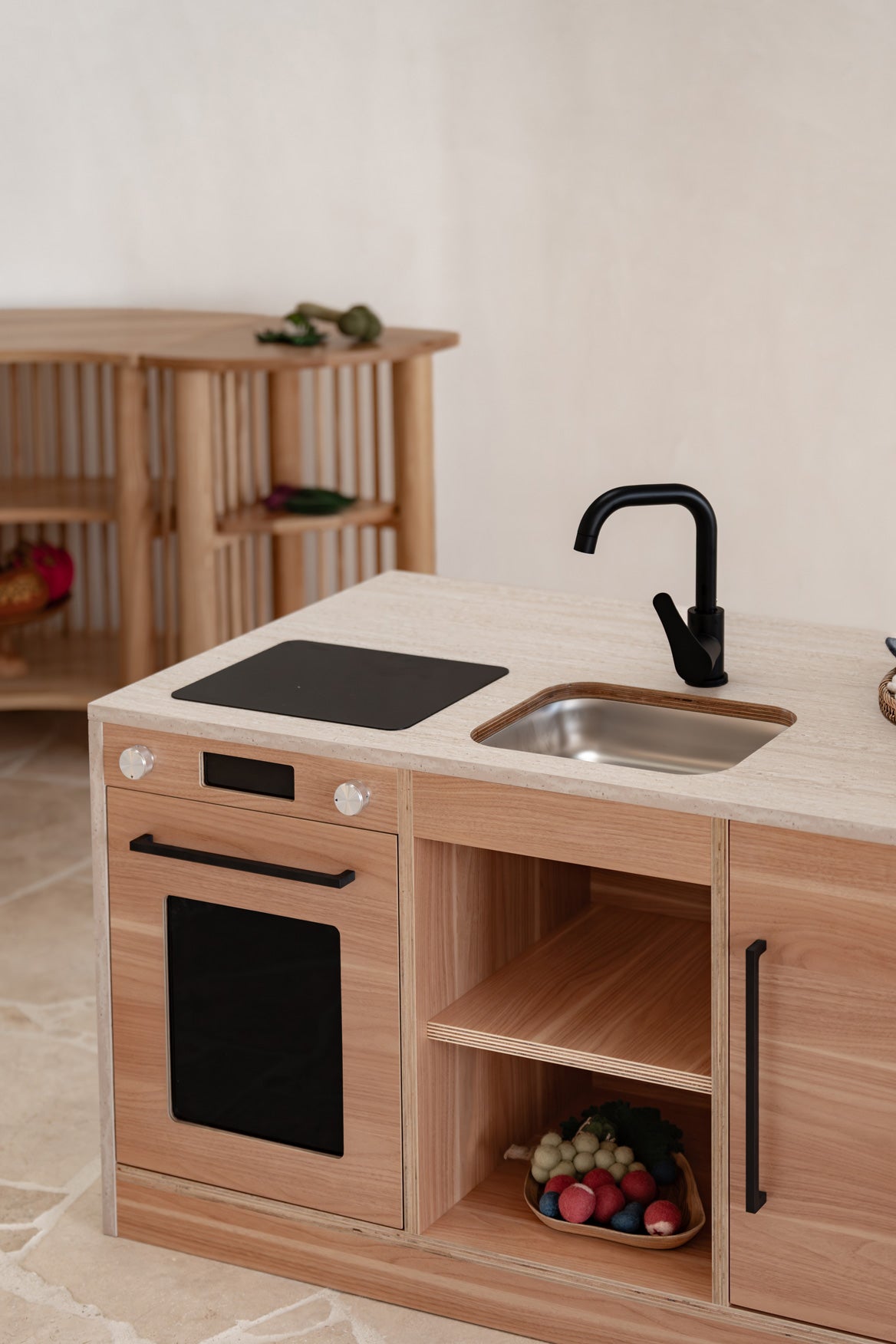 Travertine Kinder Kitchen & Sage Fluted Fridge