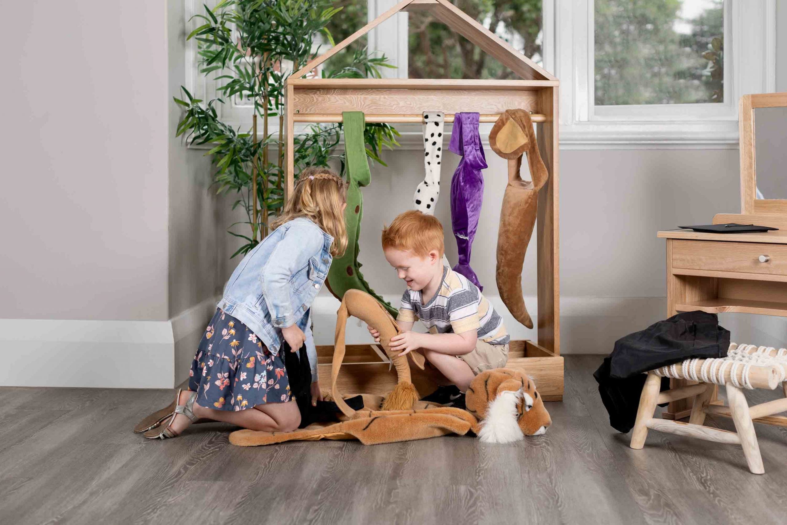 Oak Dress Up Rack