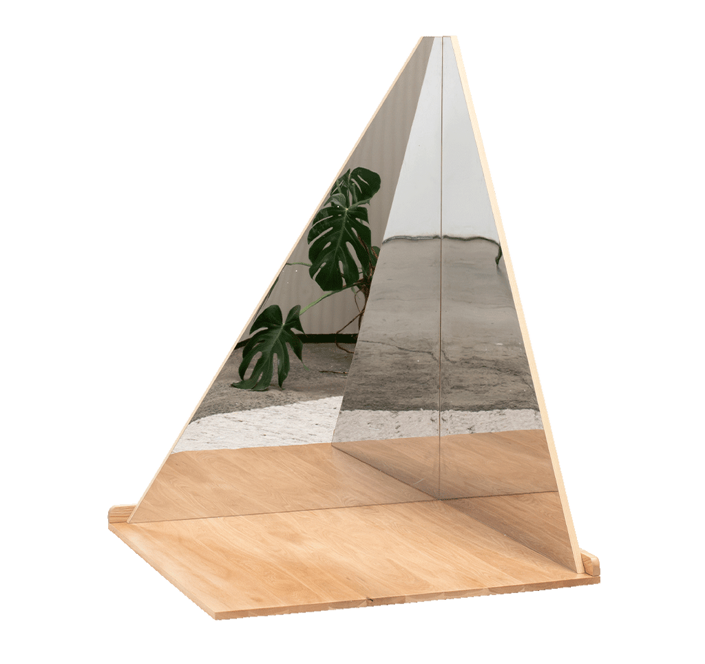 Multi–Angled Mirror and Base