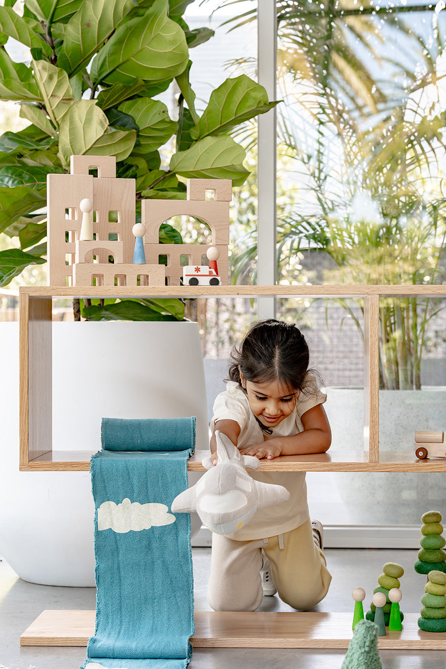 Oak Hylla Display System Small