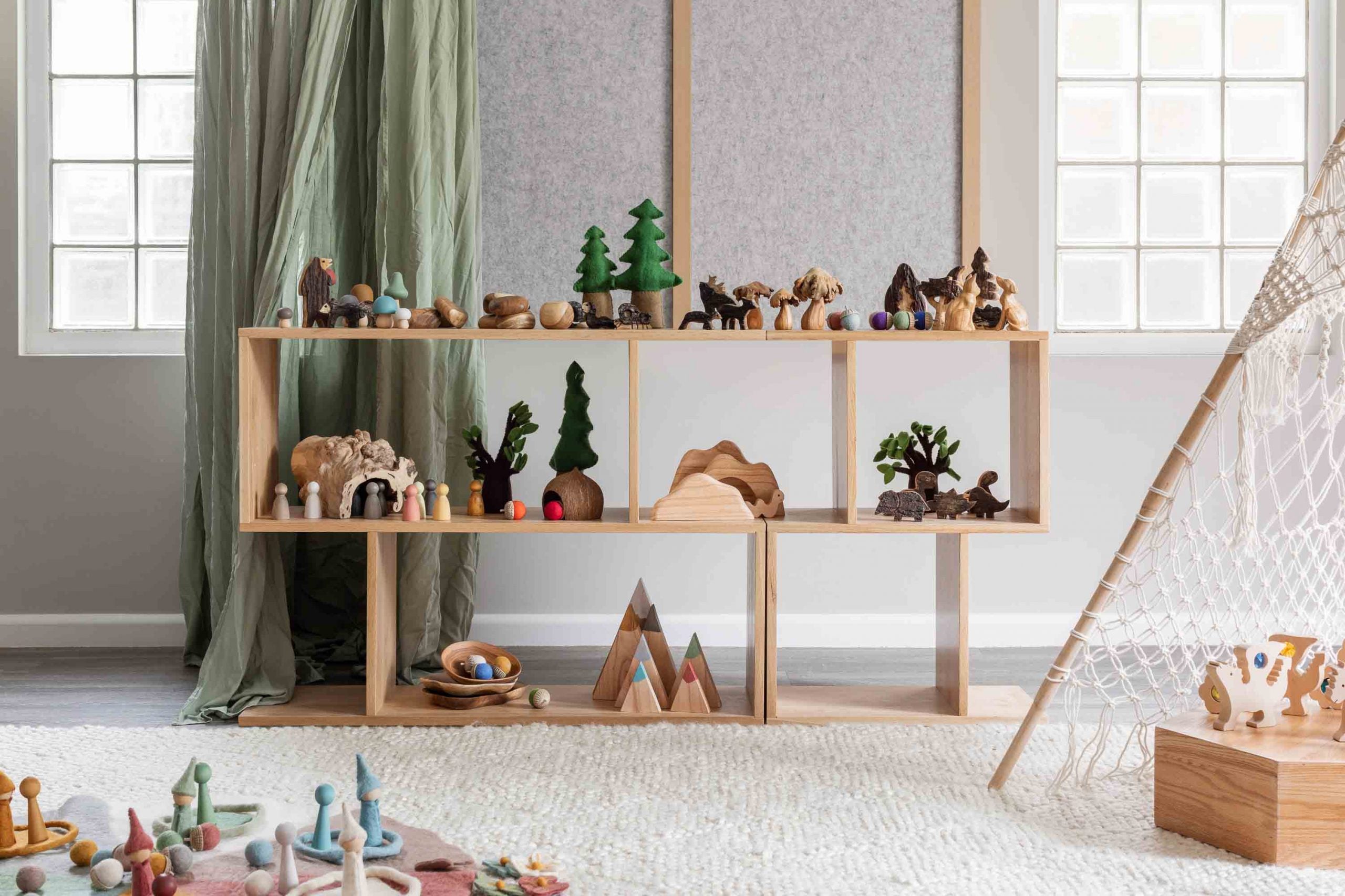 Oak Hylla Display System Large
