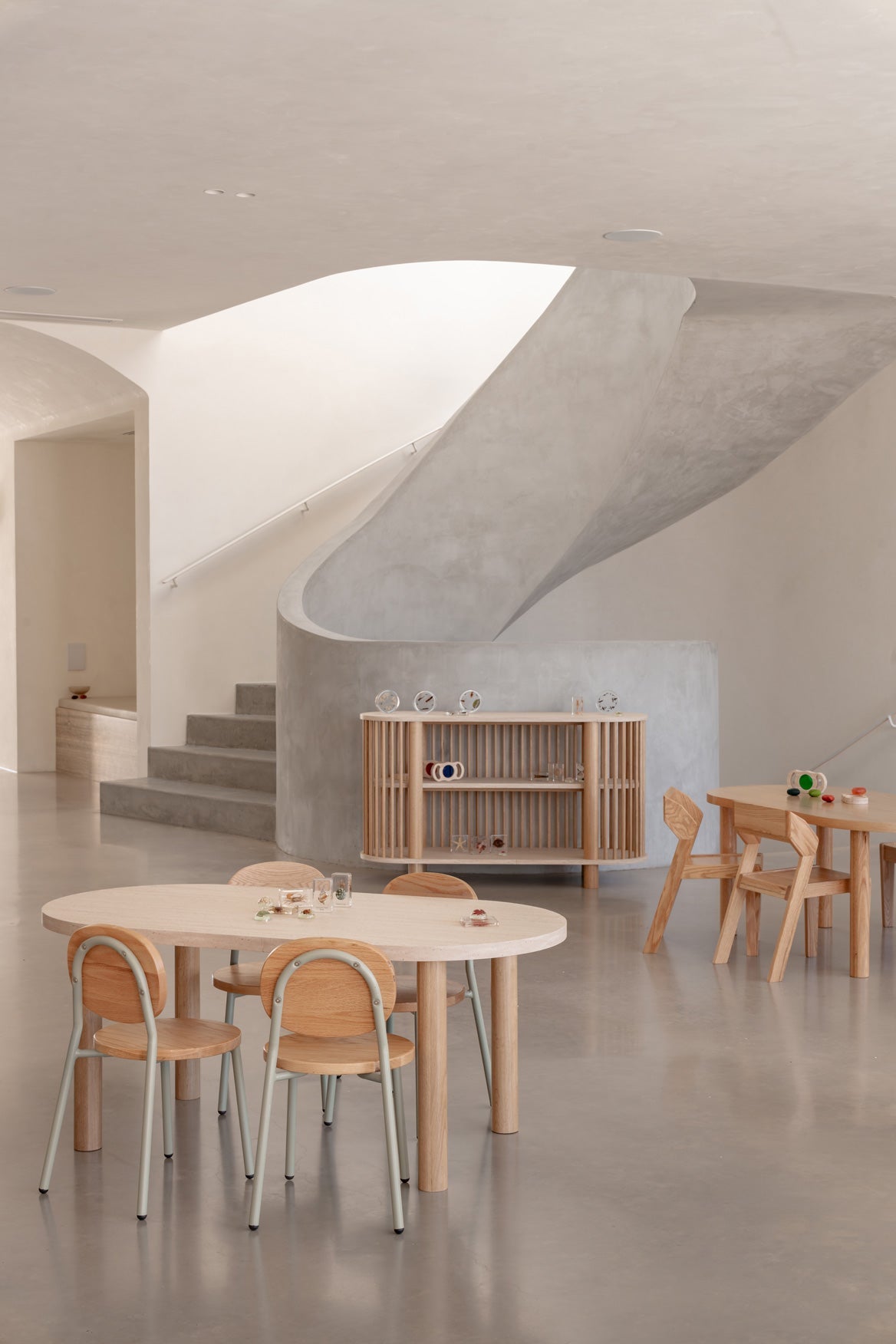 Leni Oval Travertine Table