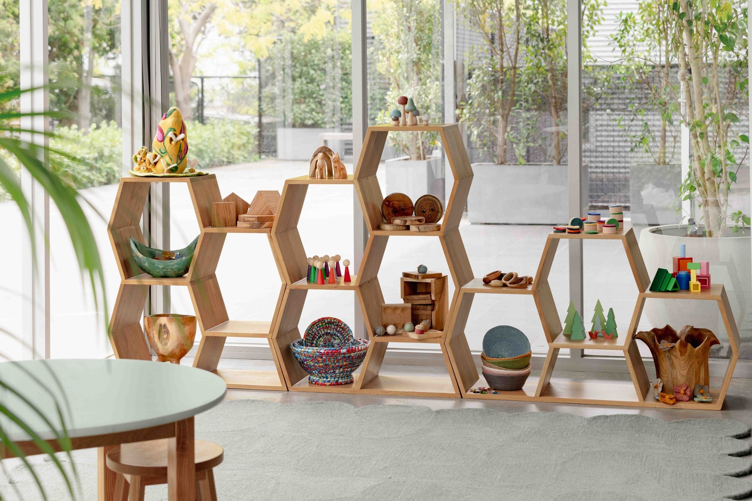 Oak Medium Honeycomb Display Shelf