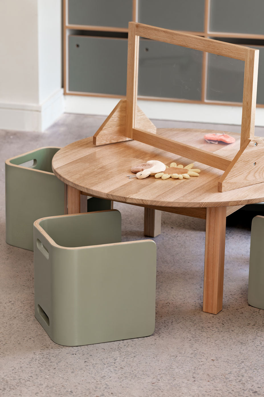 Desktop Easel