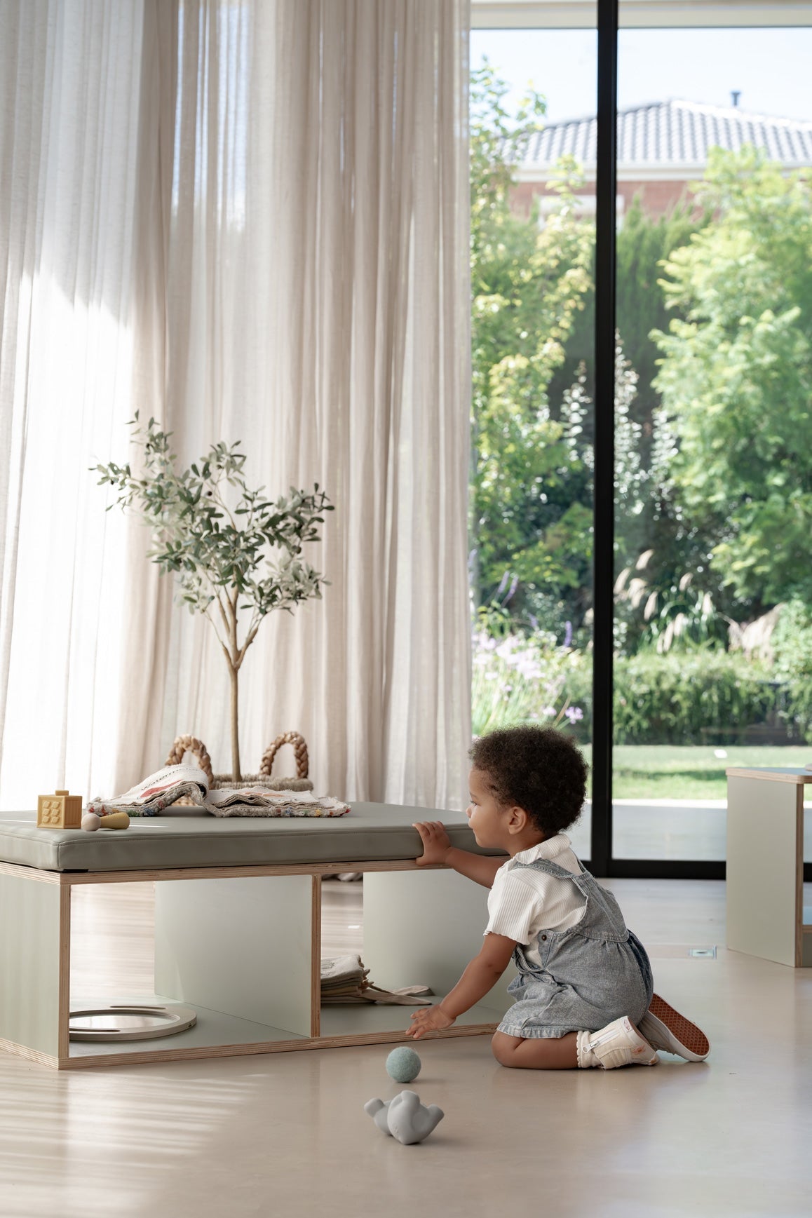 Storage Bench