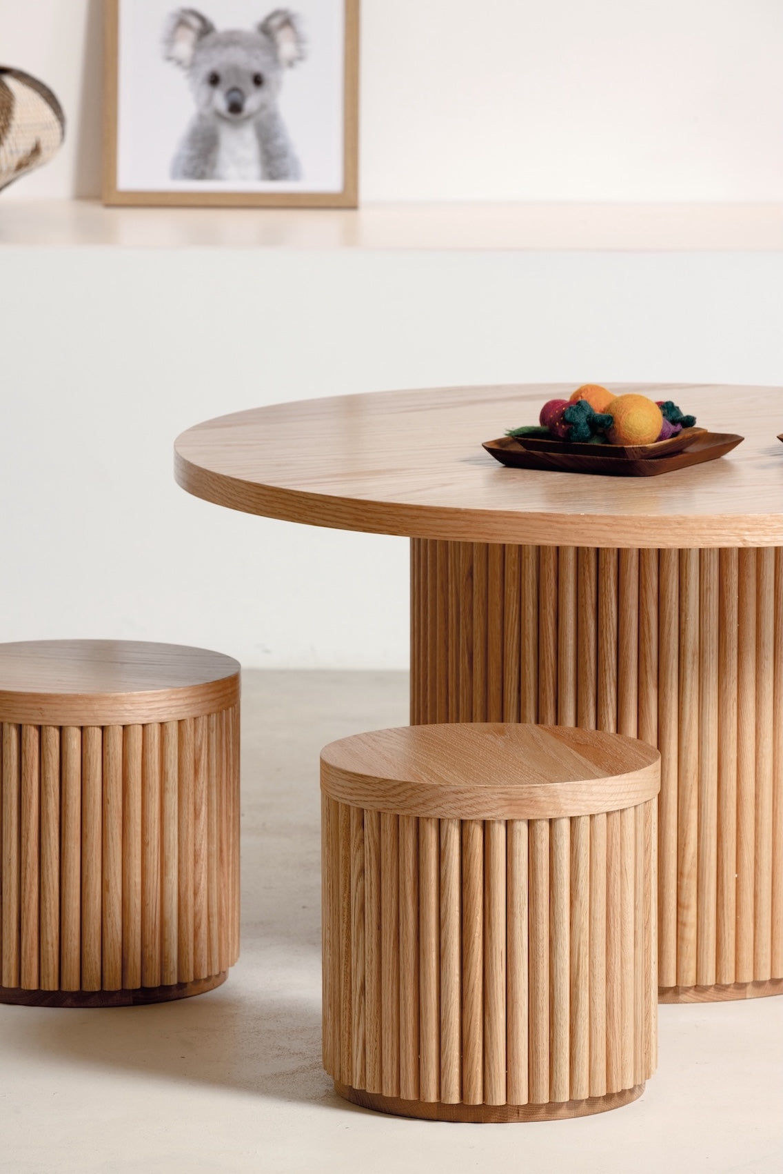 Oak Fluted Round Table