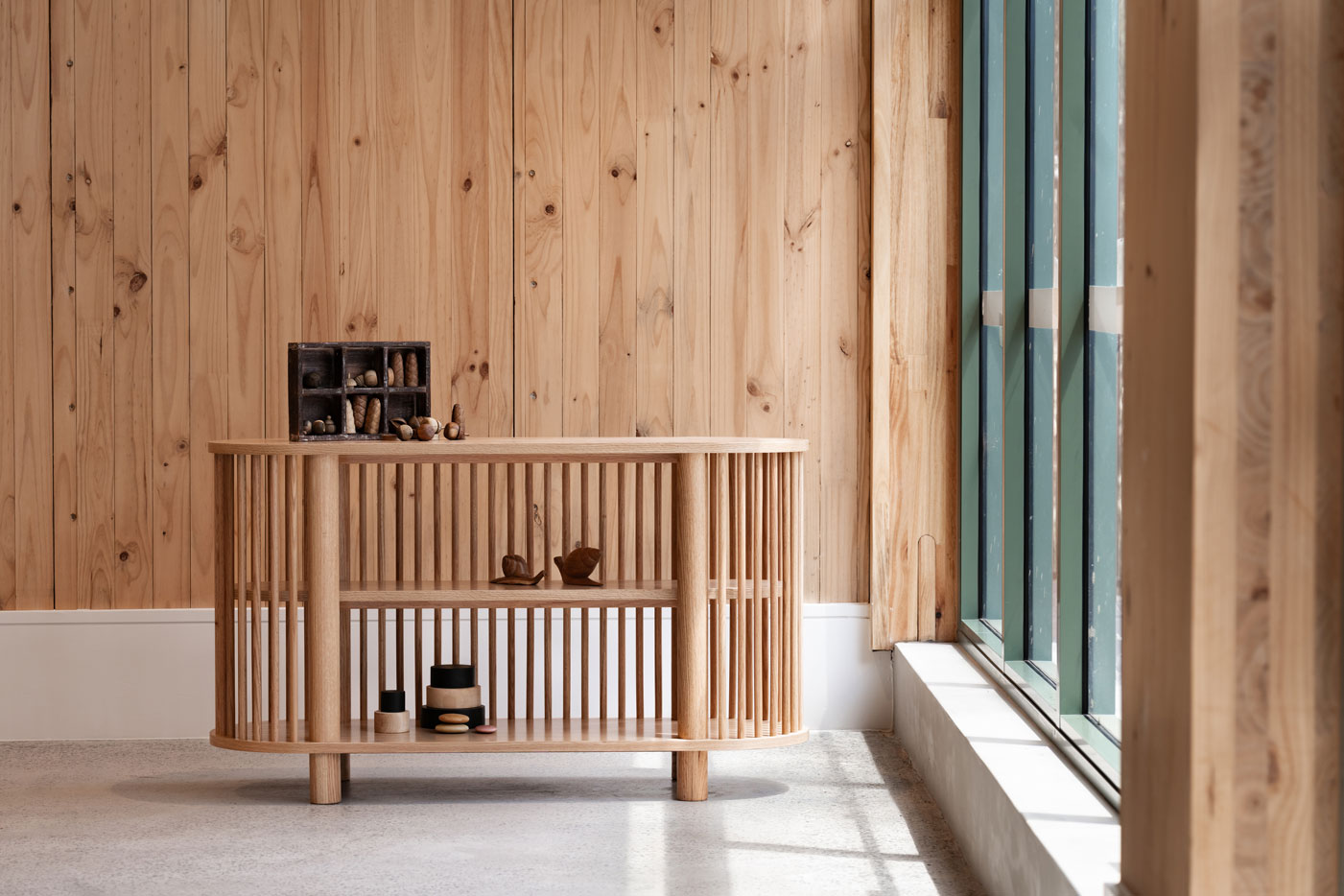Oak Two Tiered Fluted Shelf