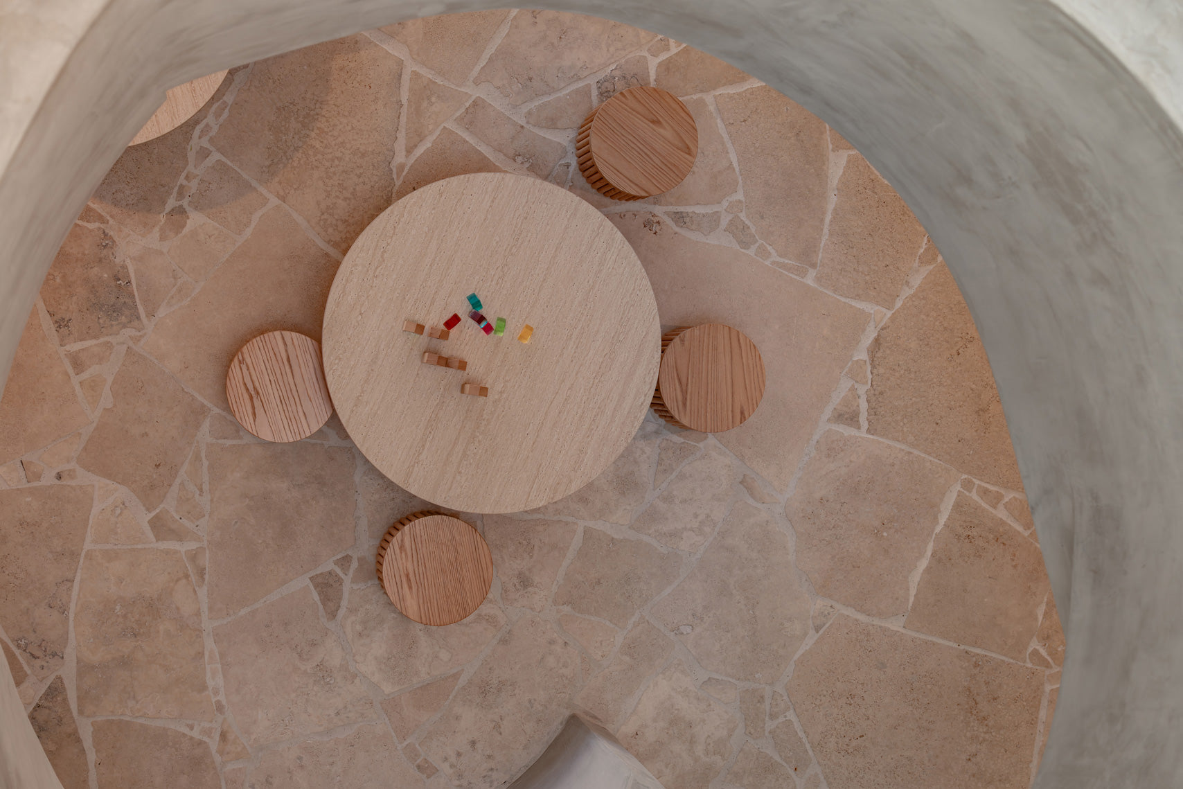 Travertine Fluted Round Table
