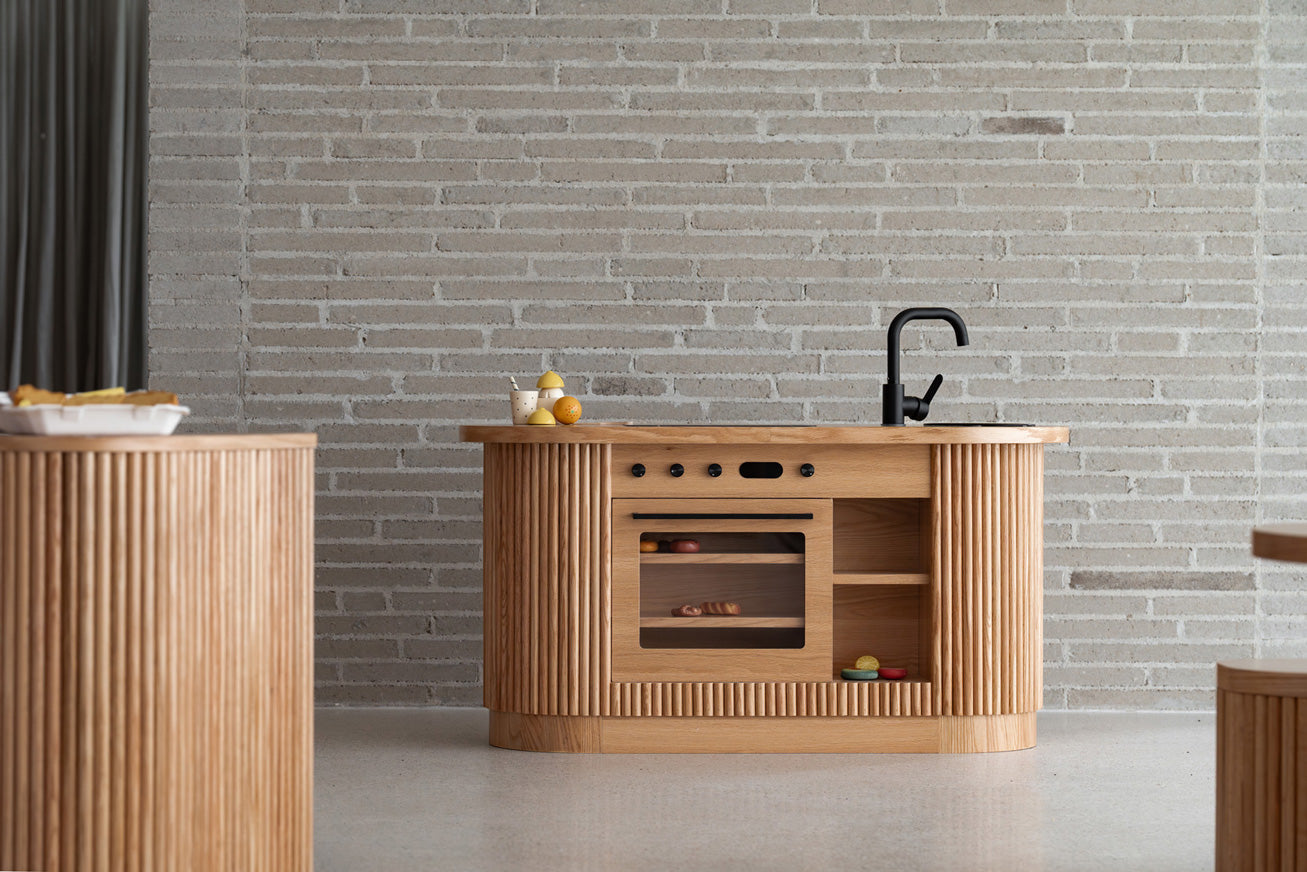 Oak Fluted Oval Kitchen