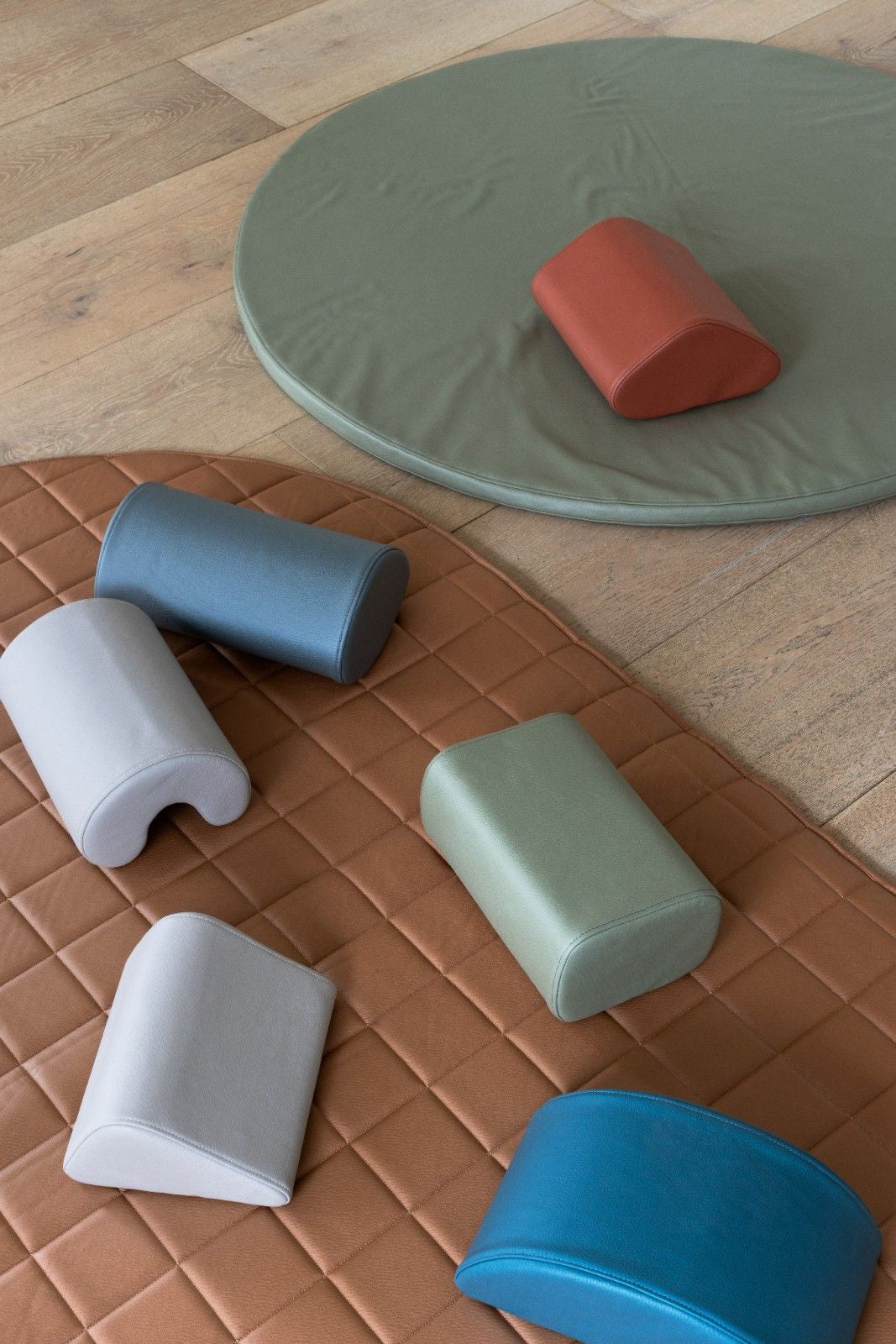 Oval Quilted Playmat – Tan