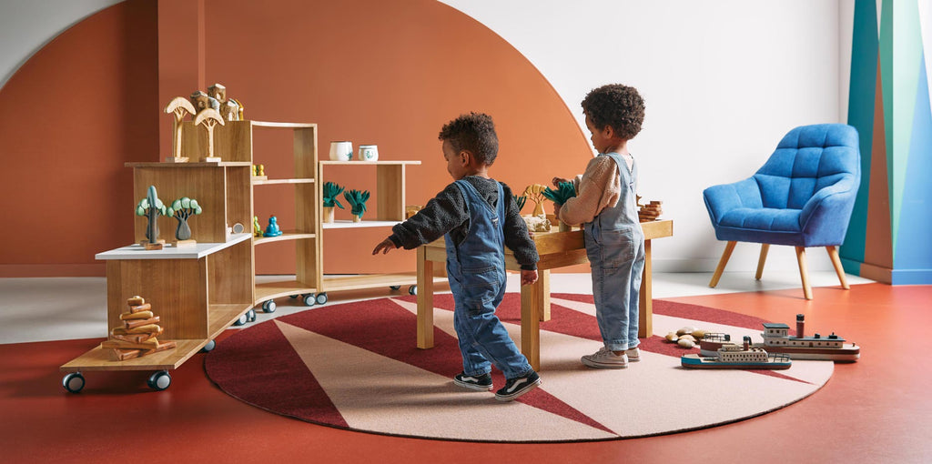 Tas Oak Flexispace Tiered Set 4